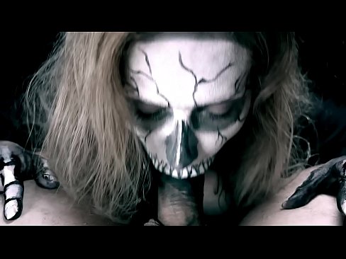 ❤️ Demoniczna dziewczyna ssąca kutasa swoimi czarnymi ustami i połykająca spermę. ️❌ Beautiful porn at us pl.rionews.top