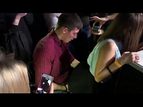 ❤️ Prawdziwy seks w rosyjskim klubie nocnym. 18-letnia rosyjska dziewczyna w odbycie i pochwie fucked w klubie nocnym ️❌ Beautiful porn at us pl.rionews.top